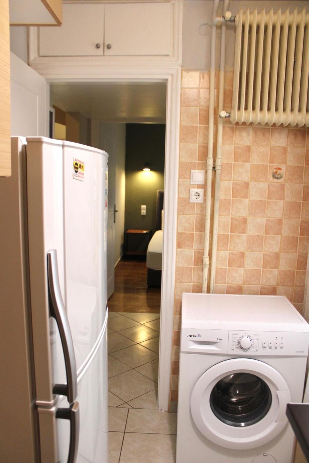 Athens City Themis 11 Bagian luar foto